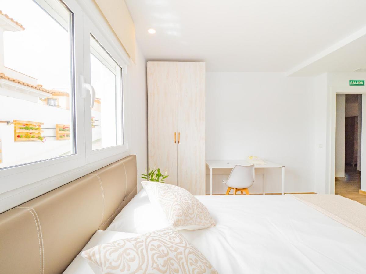 Cubo'S Hostal William'S Sunny 2 With Breakfast Torre de Benagalbon Extérieur photo