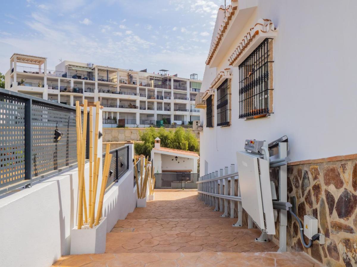 Cubo'S Hostal William'S Sunny 2 With Breakfast Torre de Benagalbon Extérieur photo
