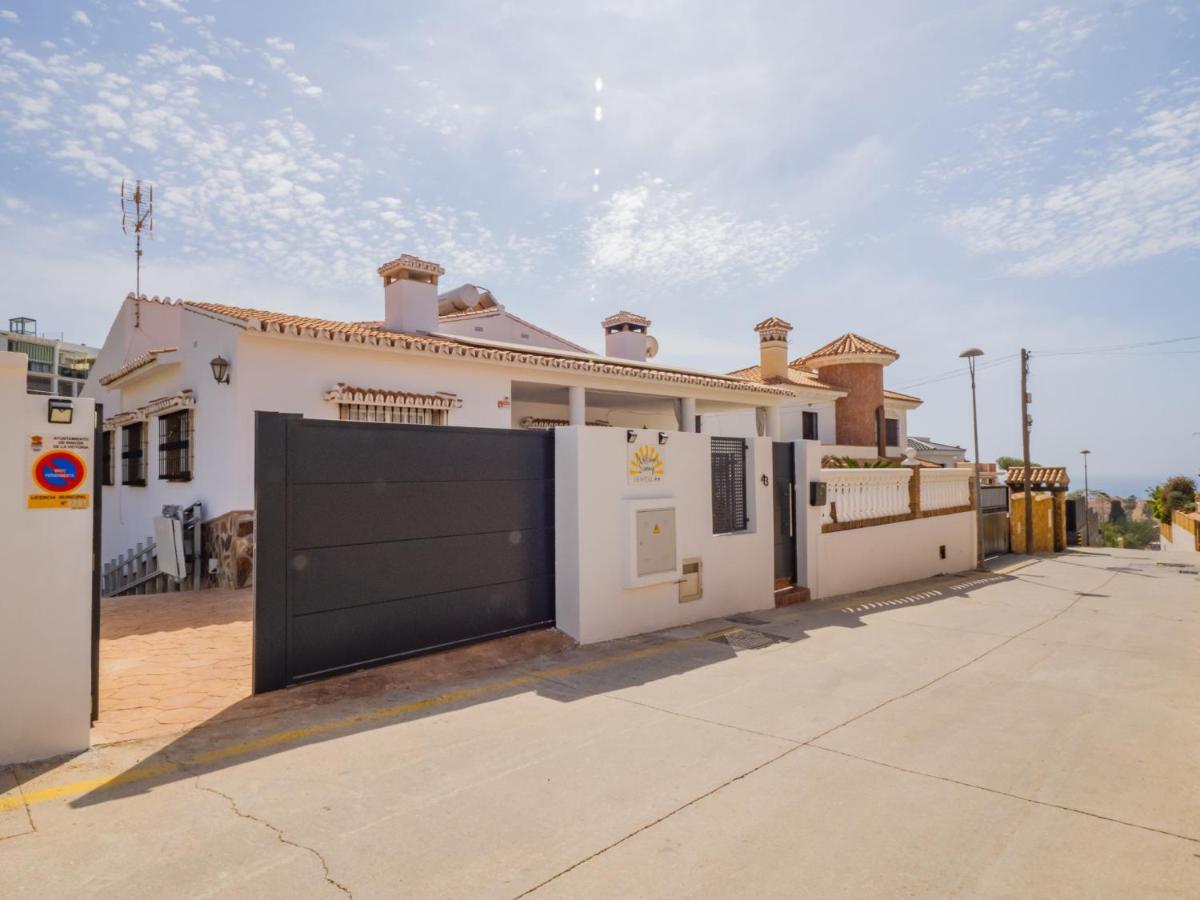 Cubo'S Hostal William'S Sunny 2 With Breakfast Torre de Benagalbon Extérieur photo
