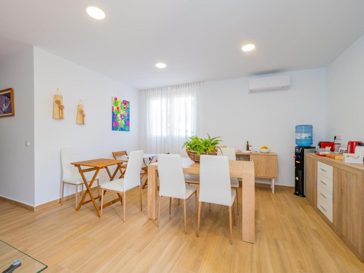 Cubo'S Hostal William'S Sunny 2 With Breakfast Torre de Benagalbon Extérieur photo